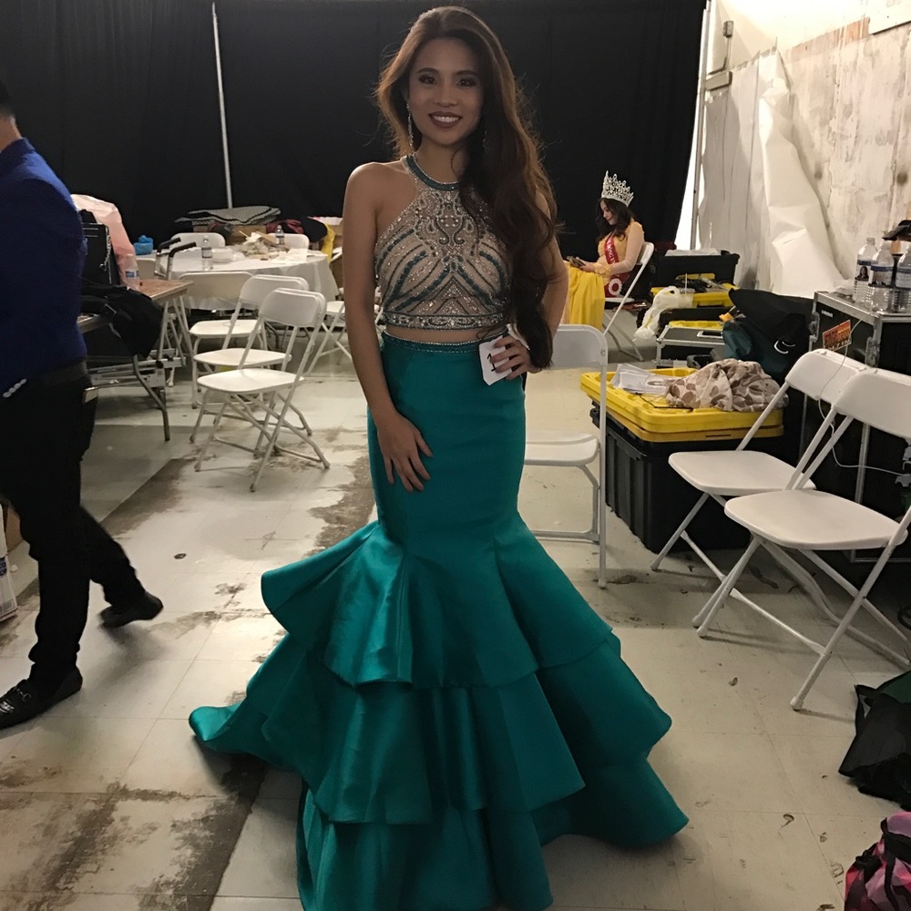 Mori lee dress
